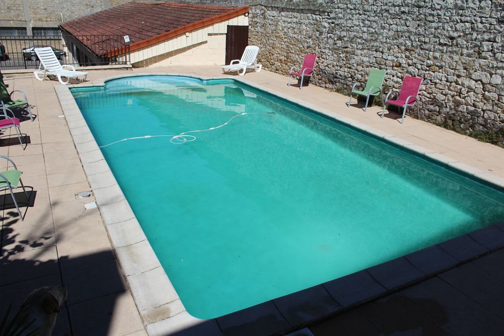 Logis Hotel Restaurant & Pizzeria Vuillot Кюизо Экстерьер фото